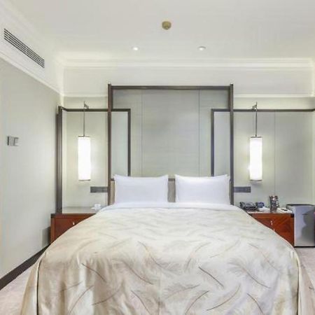 Shijiazhuang International Building Hotel Zewnętrze zdjęcie